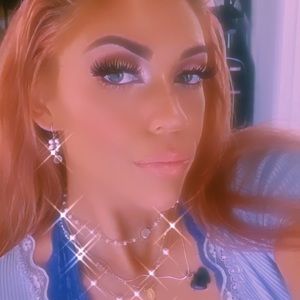 MEET YOUR POSHER: Milan 💐